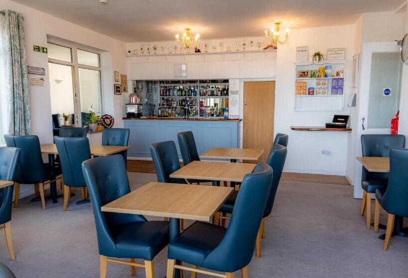 酒店 The Shelbourne   Exclusivley For Adults