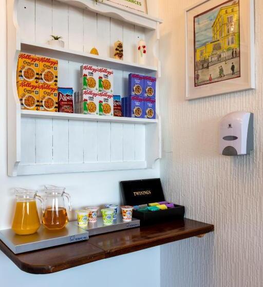 酒店 The Shelbourne   Exclusivley For Adults