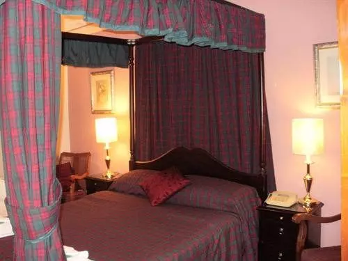 Manor Park Hotel