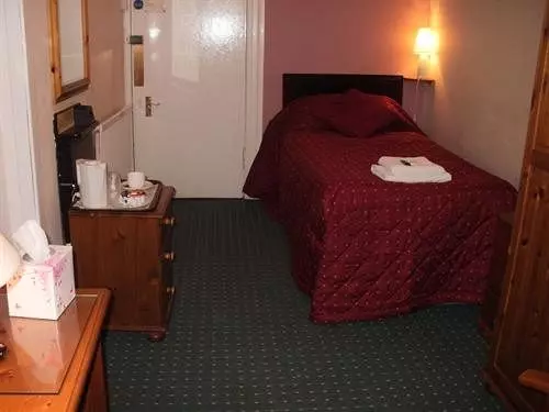 Manor Park Hotel