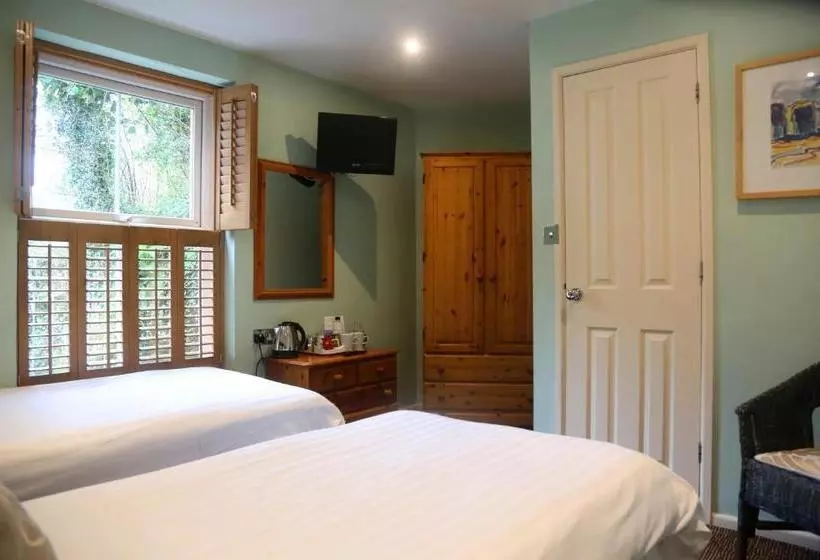 Отель Penryn House