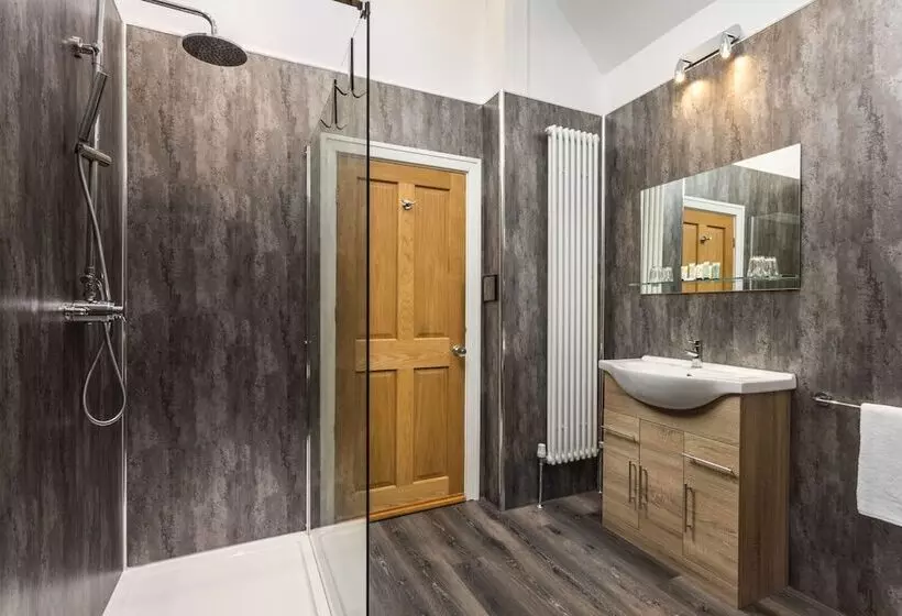 Hotel Orestone Manor