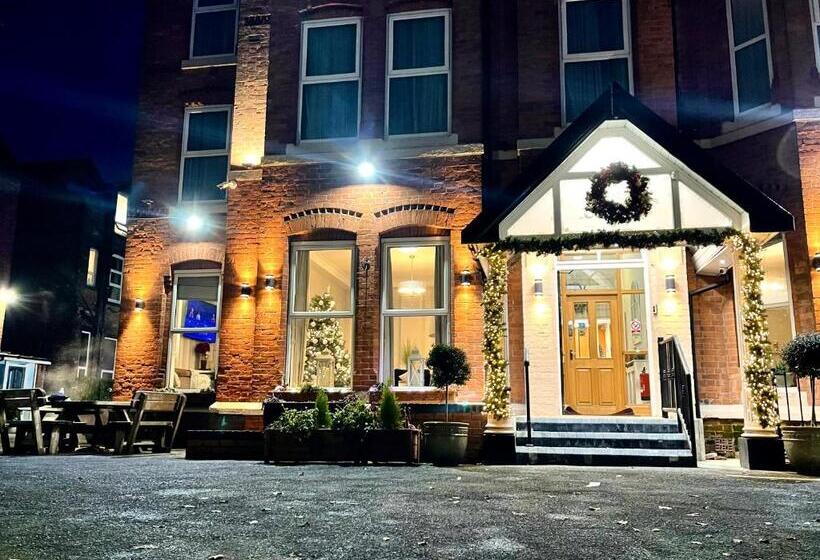 The Westlynne Hotel & Apartments