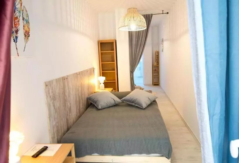 Hostelli Loft Valentia Tous Calpe