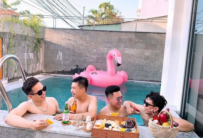 پانسیون The 1993 Homestay