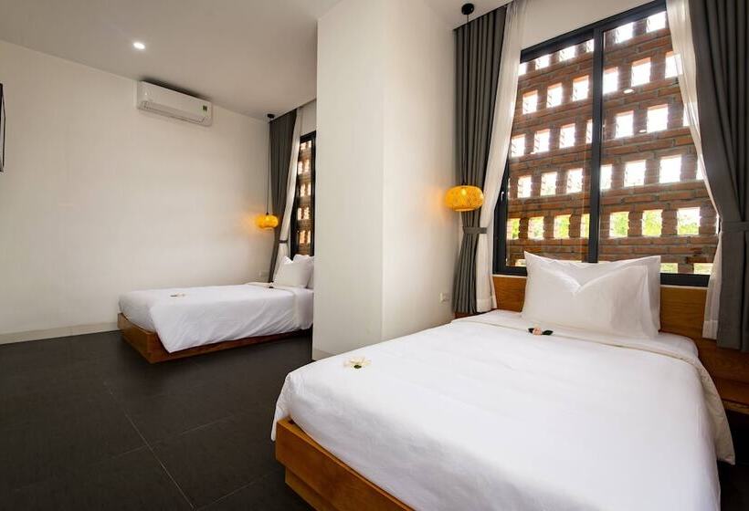 پانسیون The 1993 Homestay