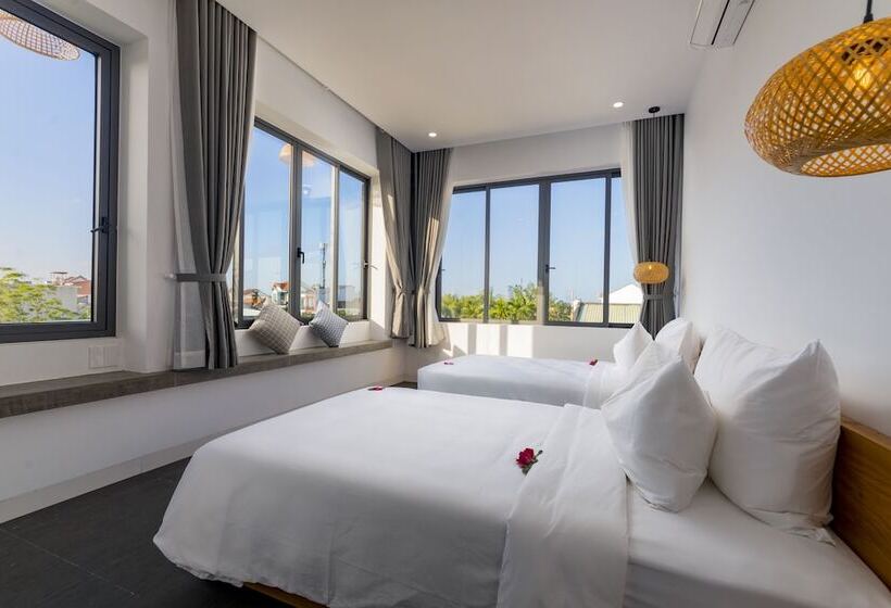 پانسیون The 1993 Homestay