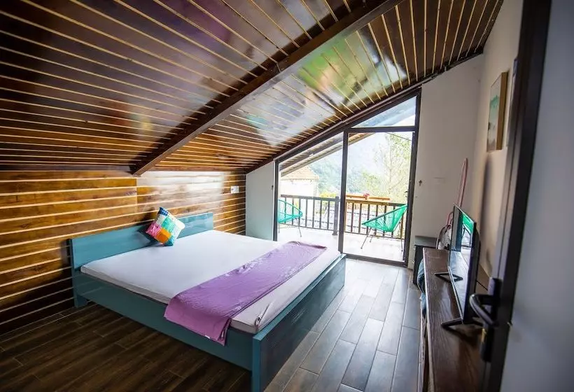Roses Villa  Biet Thu Hoa Hong Tam Dao