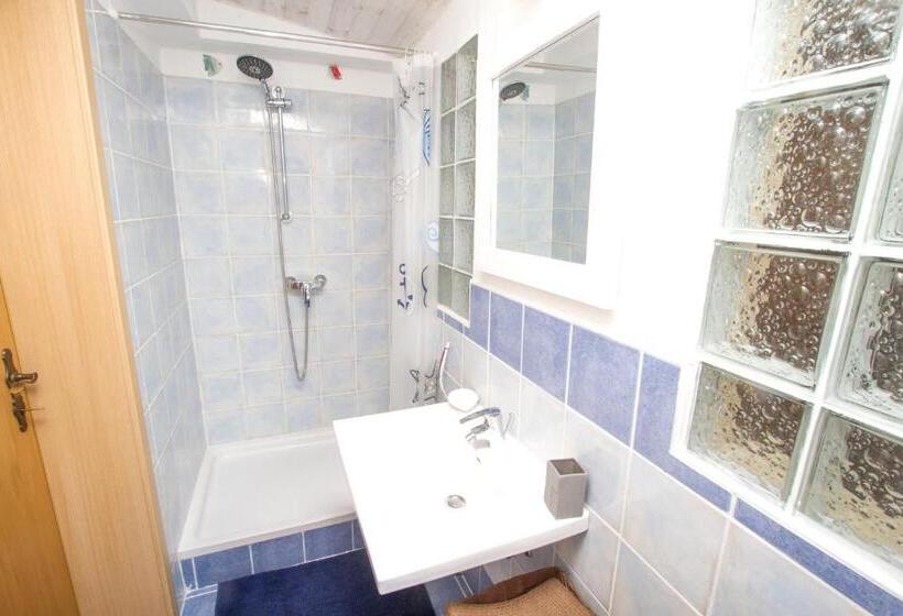 Captain Marino Apartments