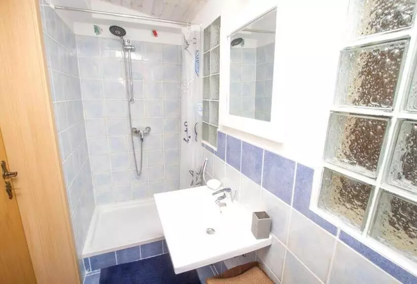 Captain Marino Apartments