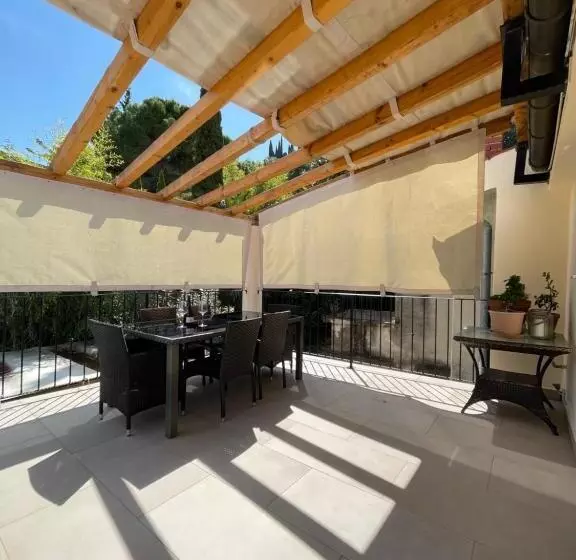 Captain Marino Apartments