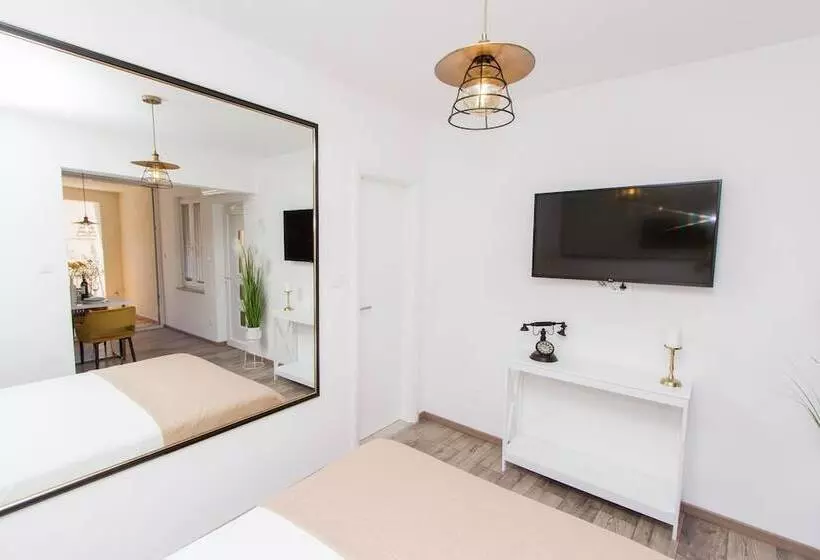Central Park Suites