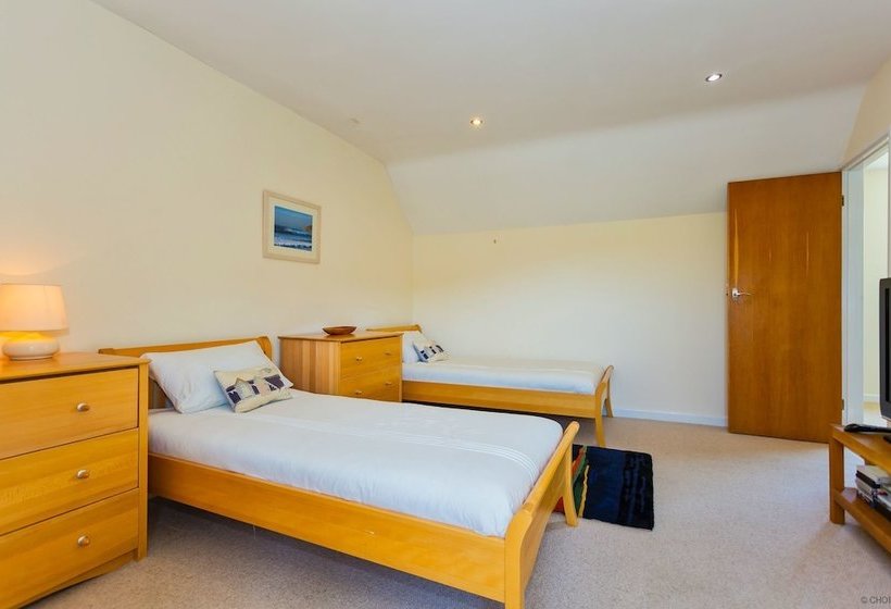 Croyde Brambles 5 Bedrooms