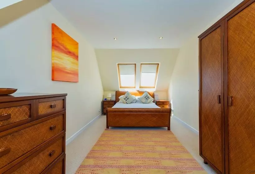 Croyde Brambles 5 Bedrooms
