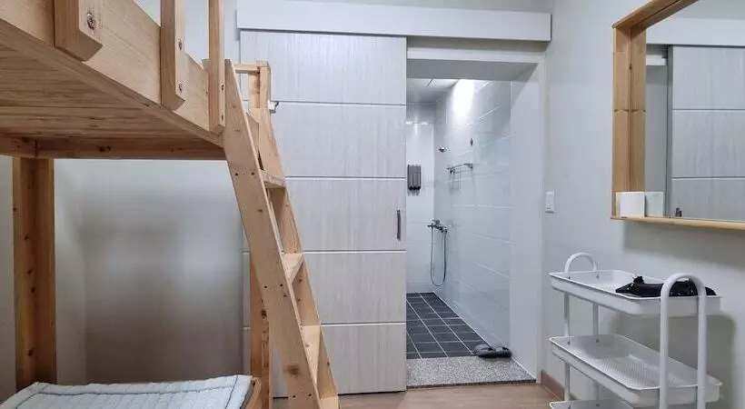 Daegu House   Hostel