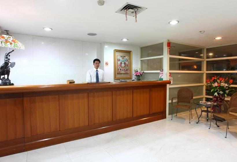 Fotos del hotel Kevin Business:  3