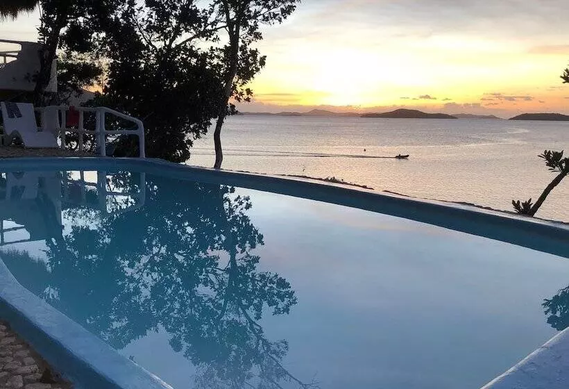 ホテル Pearl Bay Villas