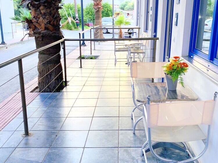 Kassavetis Center   Hotel Studios & Apartments