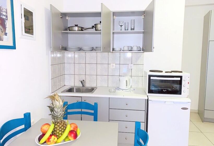 Kassavetis Center   Hotel Studios & Apartments