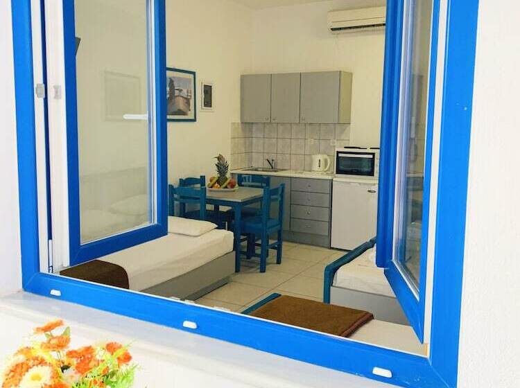 Kassavetis Center   Hotel Studios & Apartments