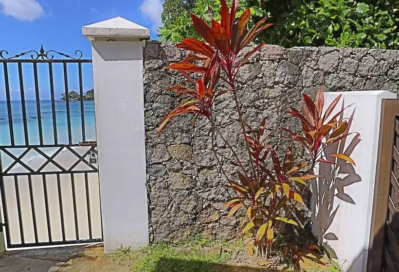 Panorama Guesthouse Apartments Beau Vallon Beach