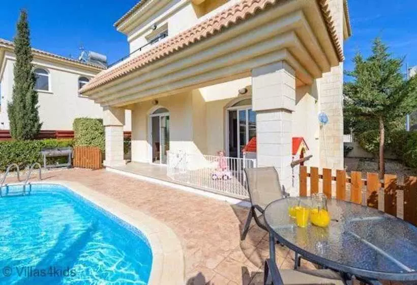 Villa Dorothy