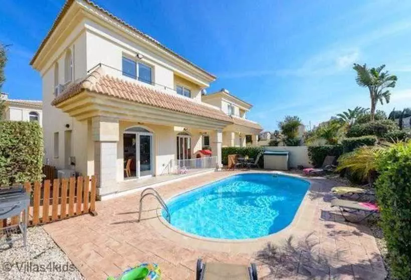 Villa Dorothy