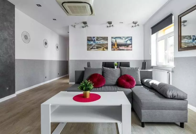 Wawel Cracow Old City Apartments   Friendhouse Apartments