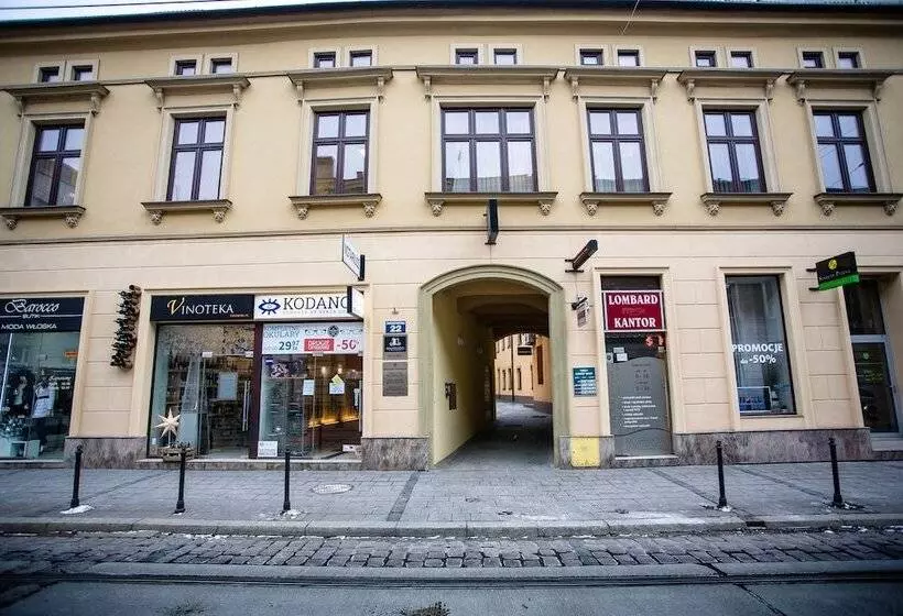 Wawel Cracow Old City Apartments   Friendhouse Apartments