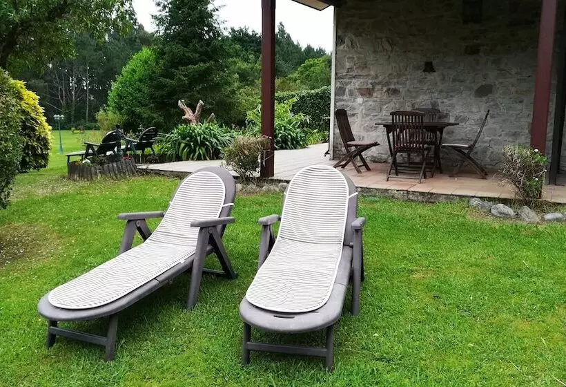 Apartamento Turísticos El Cueto