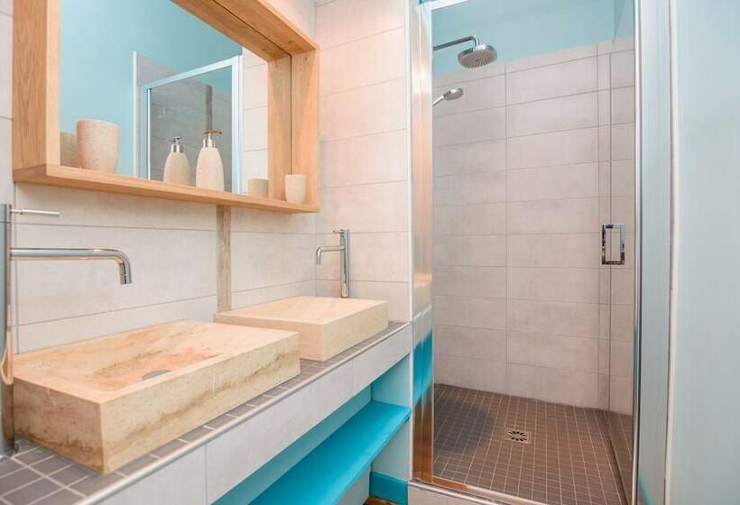 مبيت وإفطار Château De La Villeneuve