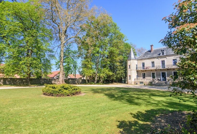 مبيت وإفطار Château De La Villeneuve