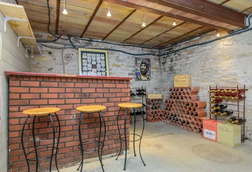 Aamiaismajoitus (B&B) Château De La Villeneuve