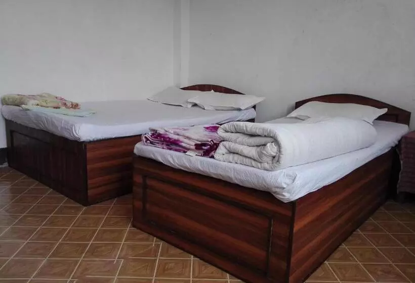 تختخواب و صبحانه Kayastha Restaurant & Lodge