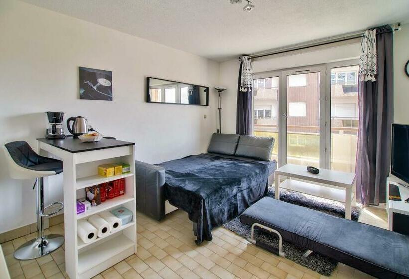 Studio Design Near Geneva