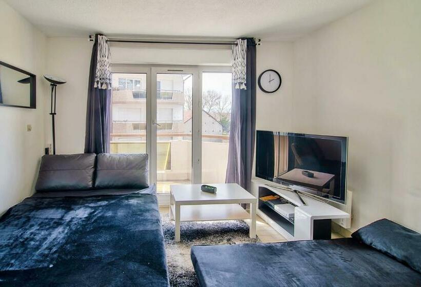 Studio Design Near Geneva