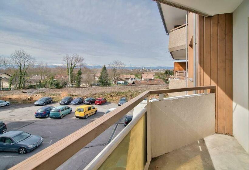 Studio Design Near Geneva