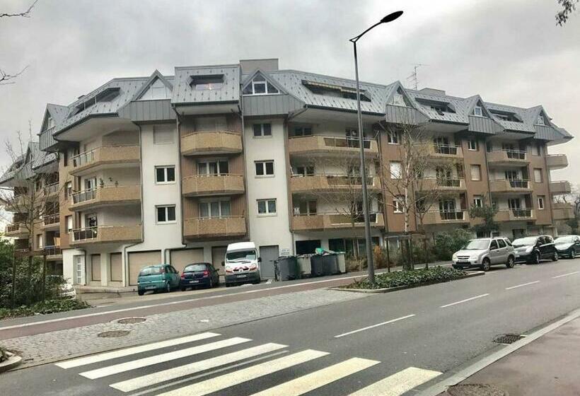 Studio Design Near Geneva