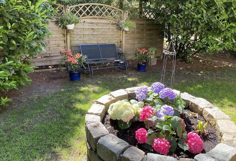 Exclusive Holiday Home In Uelsen With Conservatory