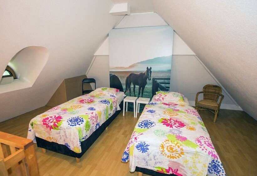 Exclusive Holiday Home In Uelsen With Conservatory