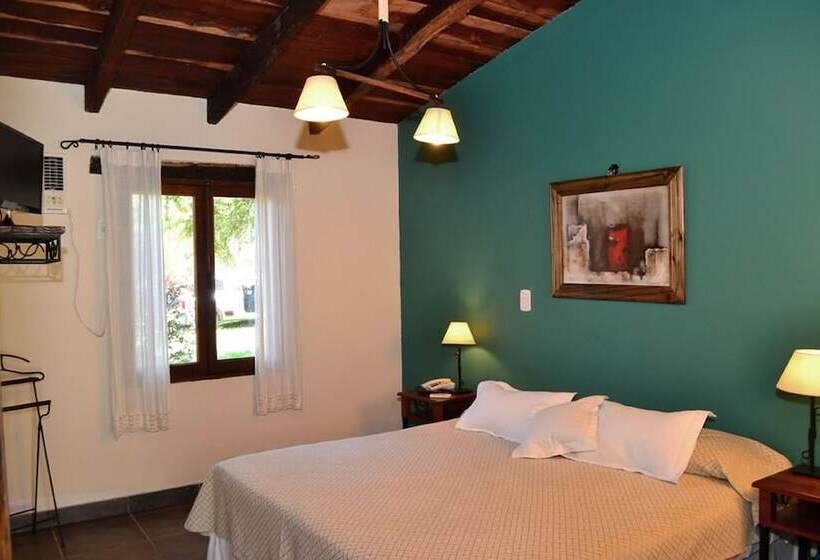 Pansiyon Hosteria La Caldera