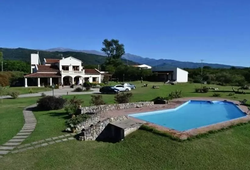 Hostelli Hosteria La Caldera