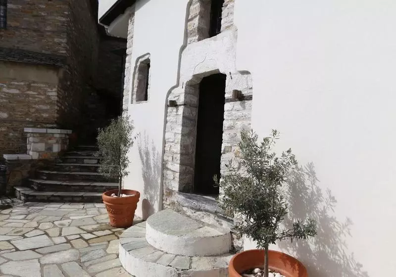 Hotelli Archontiko Sisilianou