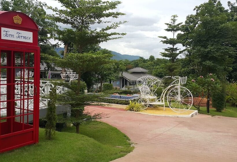 בית מלון כפרי Farm Terrace