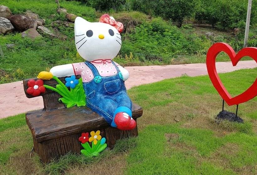 בית מלון כפרי Farm Terrace