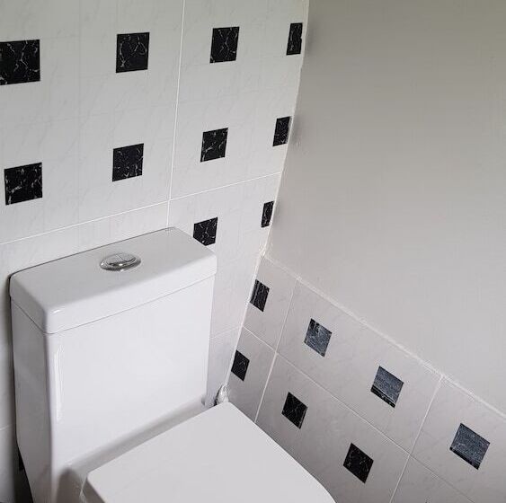 בית מלון כפרי Farm Terrace