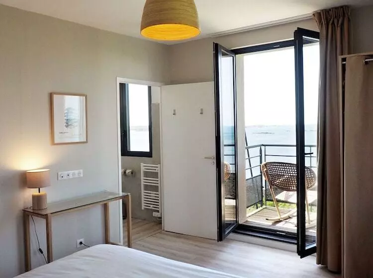 Hotelli Le Roc H Ar Mor