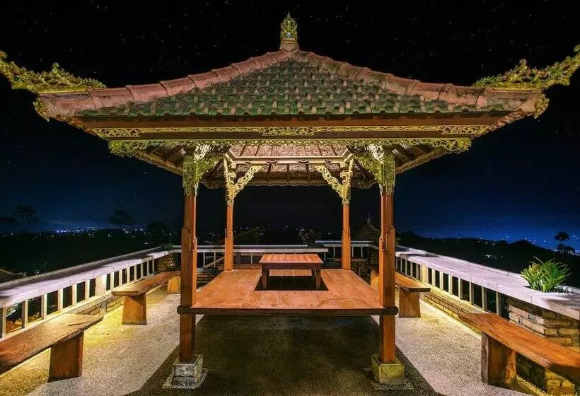 ホテル The Garuda Villa & Restaurant