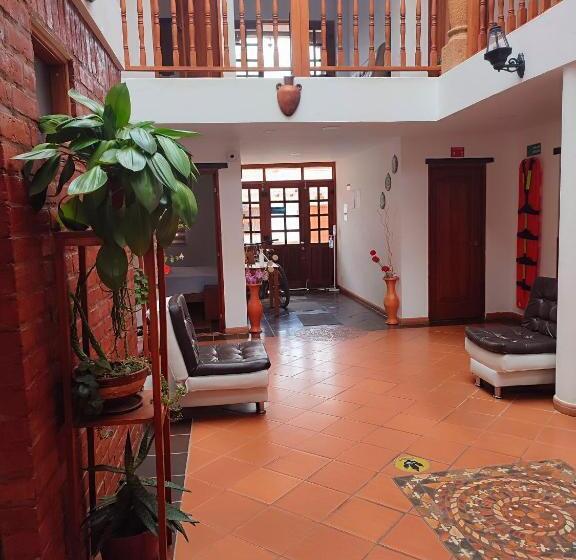 ホテル Villasaurio