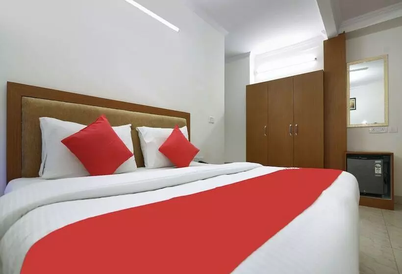 هتل Wall Street By Oyo Rooms